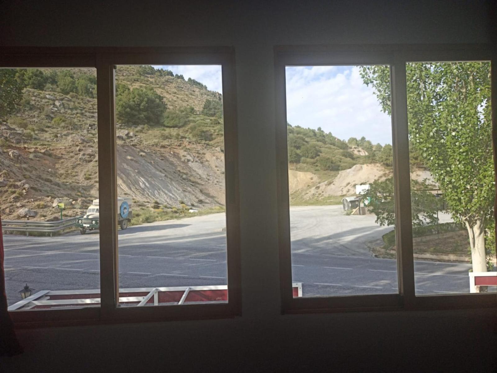 Hostal El Desvio Sierra Nevada Eksteriør bilde
