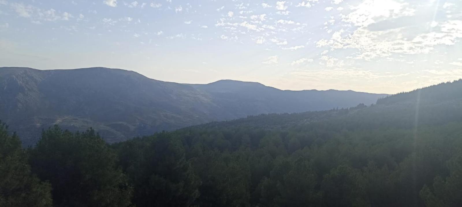 Hostal El Desvio Sierra Nevada Eksteriør bilde